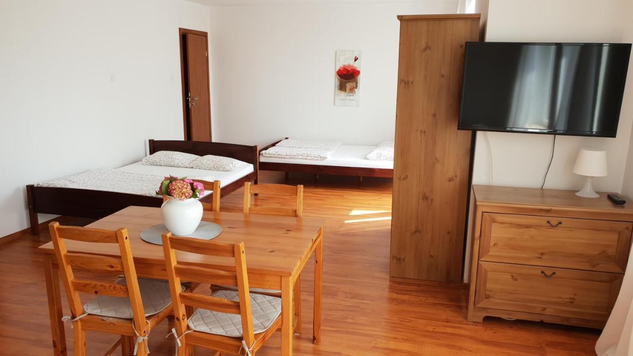 Vila Julus Leba Exteriér fotografie
